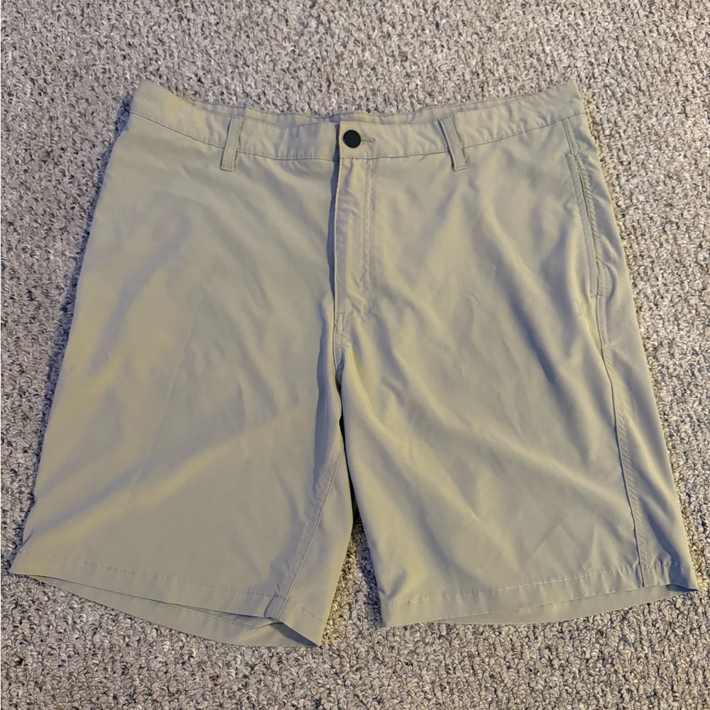Men's Tan Shorts